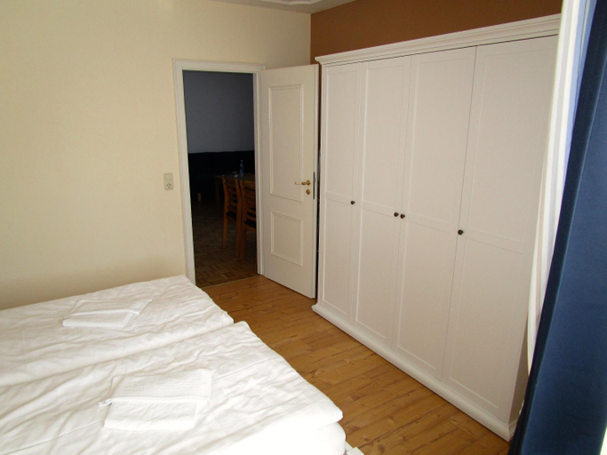 Bedroom 2, Hotel garni SEESCHLOSSCHEN, Vorpommern-Greifswald