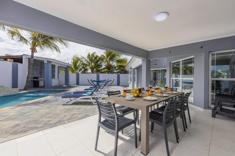 Others 5, 4BR 4BA Villa w Private Pool Eagle Palm Beach