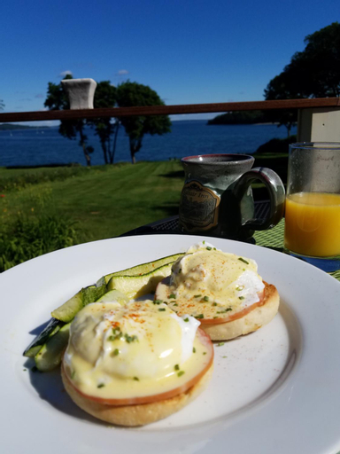 Food & Drinks 4, Saltair Inn Waterfront B&B, Hancock