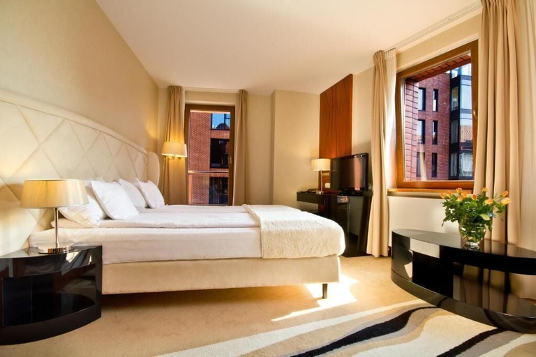 Bedroom 4, Hotel Fahrenheit, Gdańsk City
