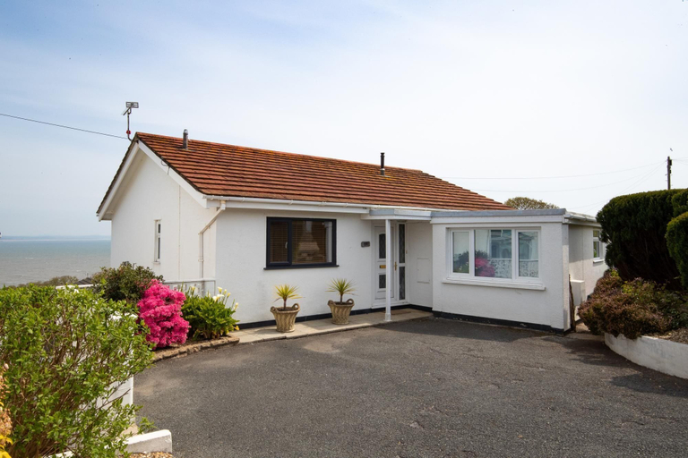 Exterior & Views 2, Glen View - Panoramic Sea Views, Pembrokeshire