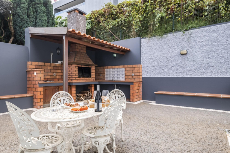 Room 5, Casa Olimpo by Homie, Câmara de Lobos