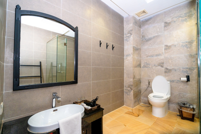 Bathroom 5, Angkor Tempora Boutique, Siem Reap