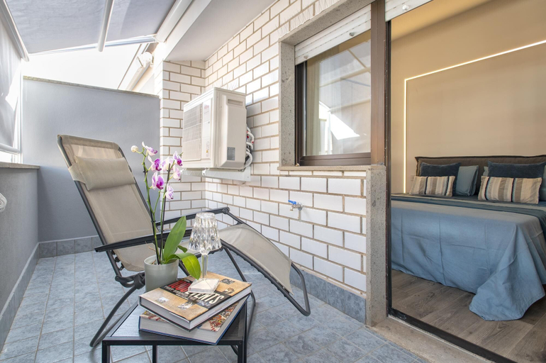 Others 2, Sardinia Re - Indigo Suites, Sassari