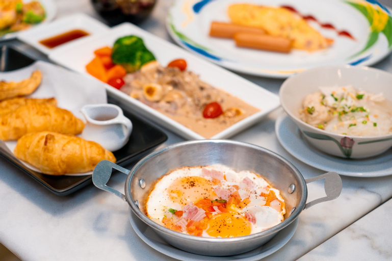 Food & Drinks 26