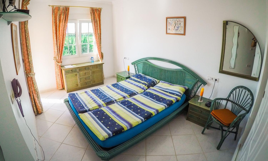 Bedroom, Pension Los Caballos, Alicante