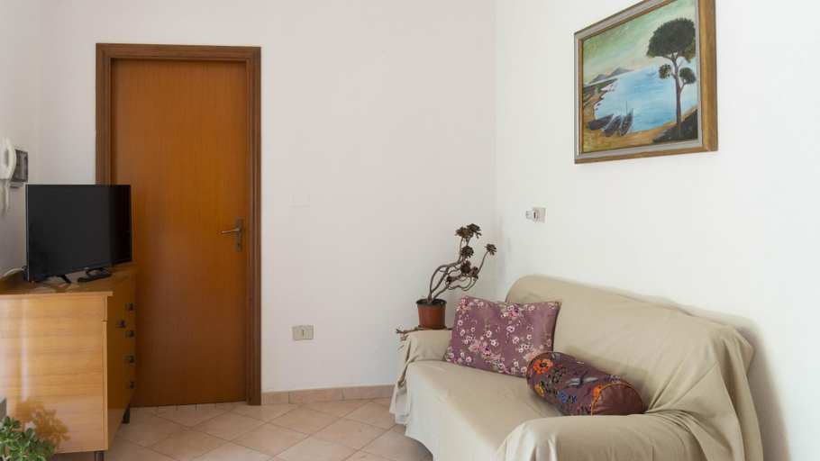 Others 2, Casa Dei Lidi L Ulivo, Nuoro