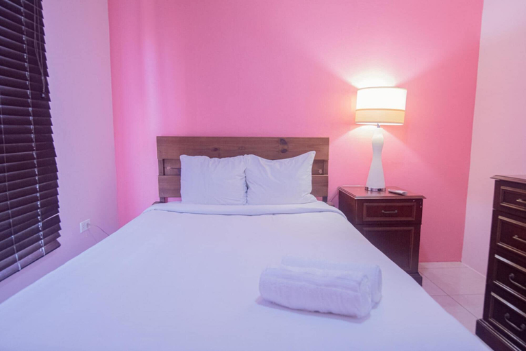 Bedroom 3, Beautiful Comfy Mins to Palm Eagle Beaches