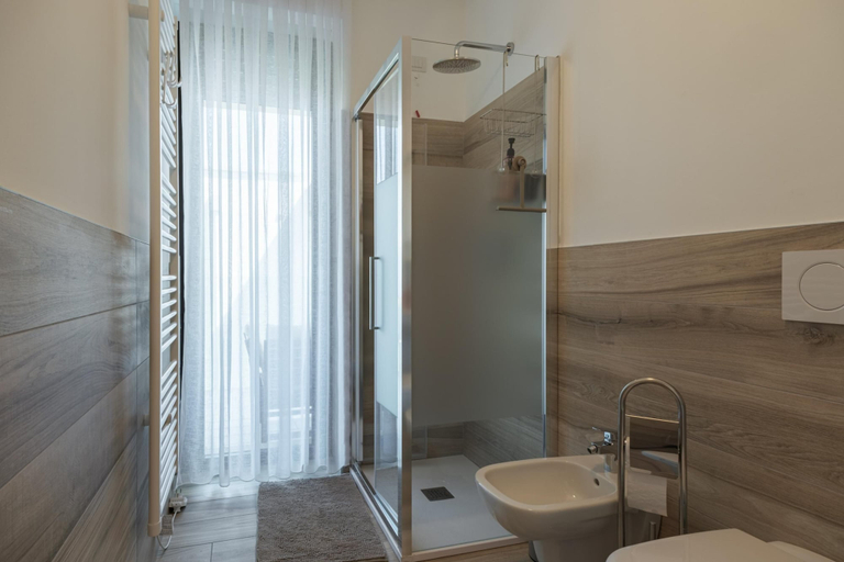 Others 3, Arslan Family Apartment, Brescia
