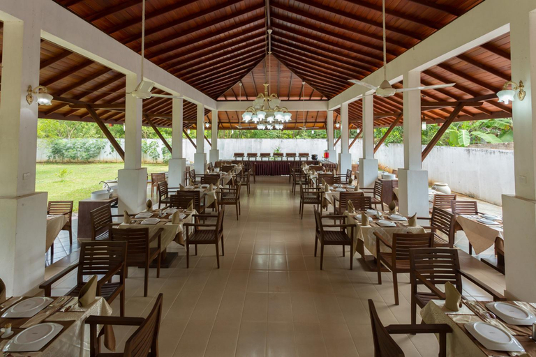 Food & Drinks 4, Chenra Hotel, Katharagama