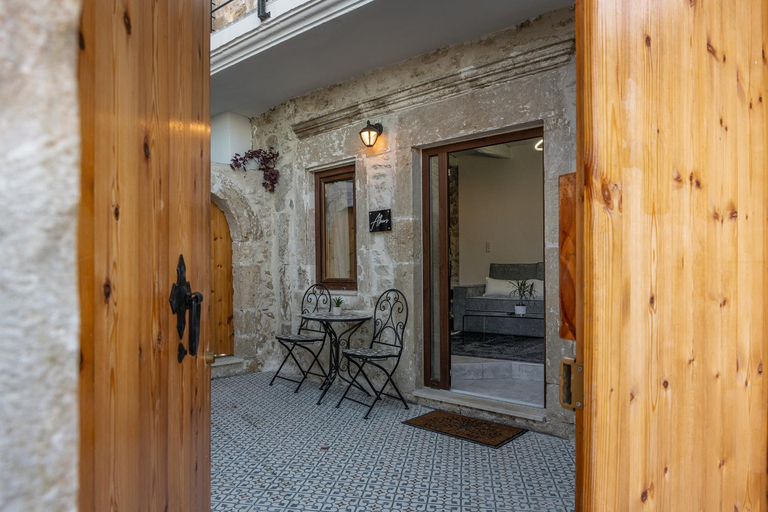 Others 2, Athali Villa, Crete