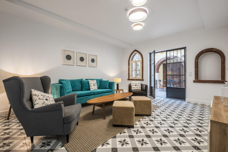 Room 5, Studios Funchal 104 by Homing, Funchal
