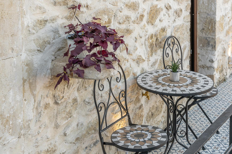 Others 4, Athali Villa, Crete