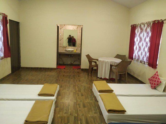 Bedroom 1, Tiara Boutique Villa By 29 Bungalow, Raigarh