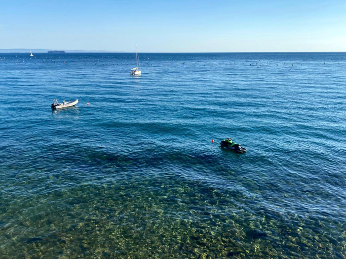 Others 4, Seaside Resort, Trieste