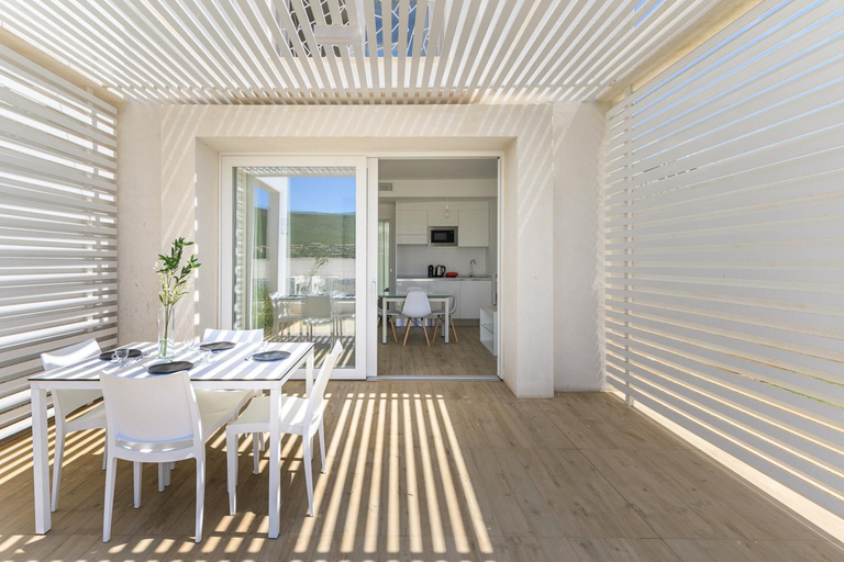 Others 4, Capo Falcone Apartments with Shared Pool, Sassari