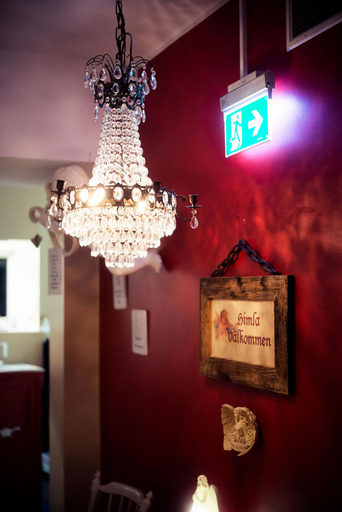 Others 5, Lilla Hotellet, Vilhelmina