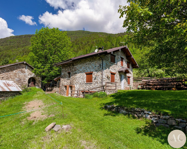 Others 3, El Bait in Incudine With 2 Bedrooms and 1 Bathrooms, Brescia