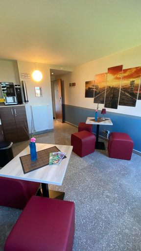 Food & Drinks 5, Motel 44, Soest
