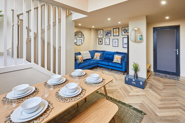 Others 5, Host Stay No 33, North Tyneside