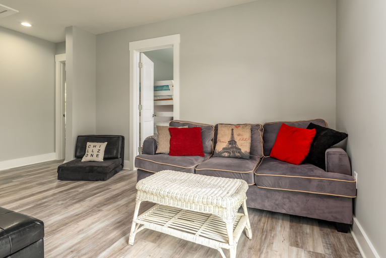 Living area 4, Blue Haven - 1414 Oleander 4 Bedroom Home by RedAwning, Mobile