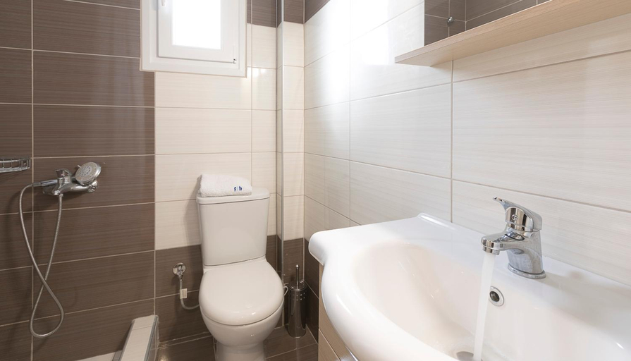 Shower, Palm Tree Apartments #FeelsLikeHome, Central Macedonia