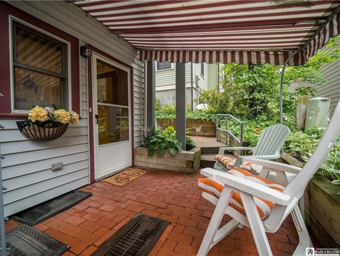Terrace/patio 4, Garden Grove 2 Bedroom Home by RedAwning, Chautauqua