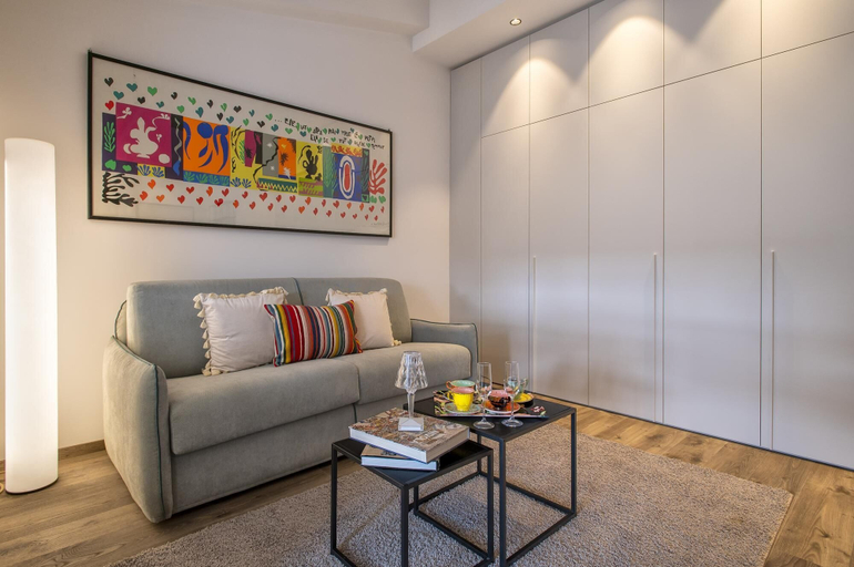 Others 3, Sardinia Re - Indigo Suites, Sassari