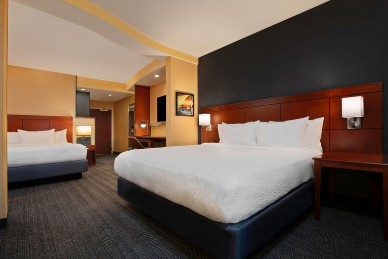 Bedroom 4, Courtyard by Marriott San Jose North/Silicon Valley, Santa Clara