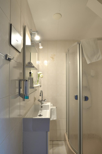 Bathroom 3, Hotel Schilberg, Gulpen-Wittem