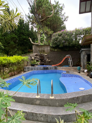 Others 2, Green Villa Lembang, Bandung