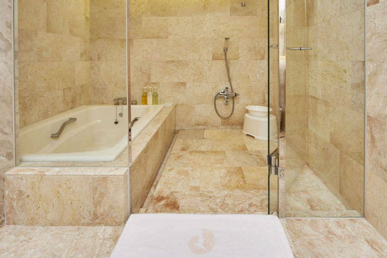 Bathroom 5