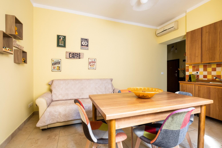 Room 2, San Donato Cozy Apartment by Wonderful Italy, Bologna