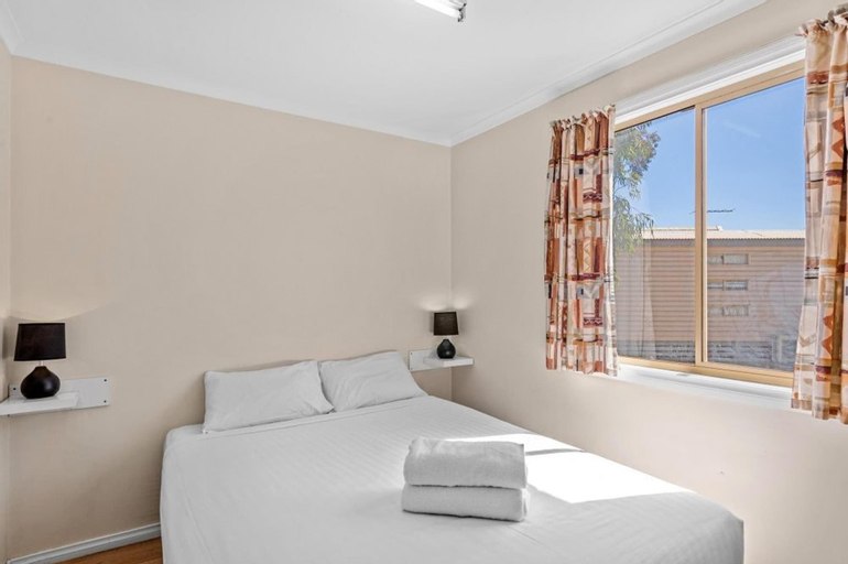 Bedroom 14