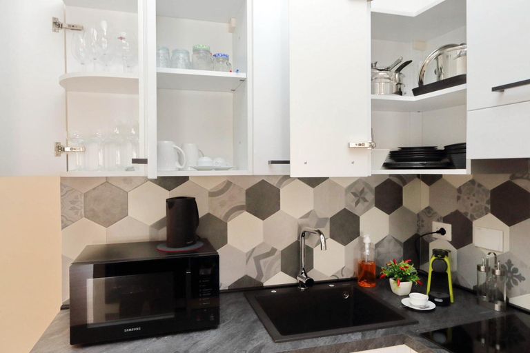Others 3, 4BNB - Cozy Albornoz Flat, Roma