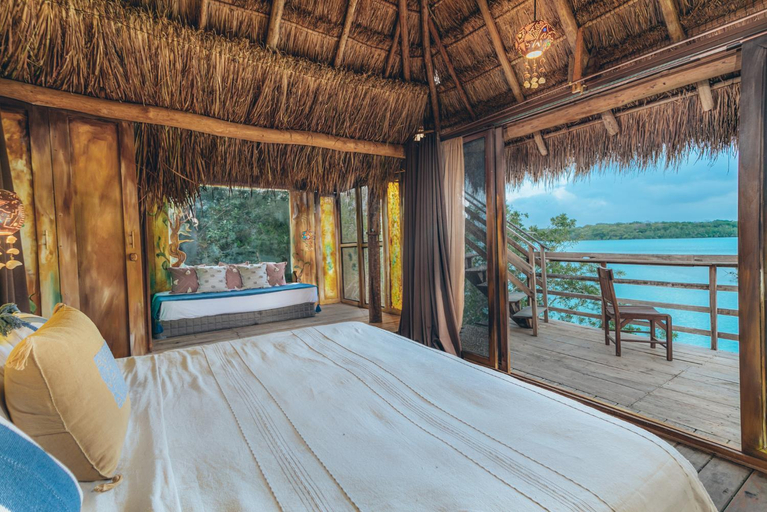 Bedroom, Embajada Universal, Othón P. Blanco