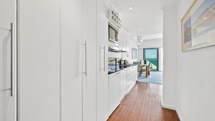 Others 5, Sea Side 211, Mandurah