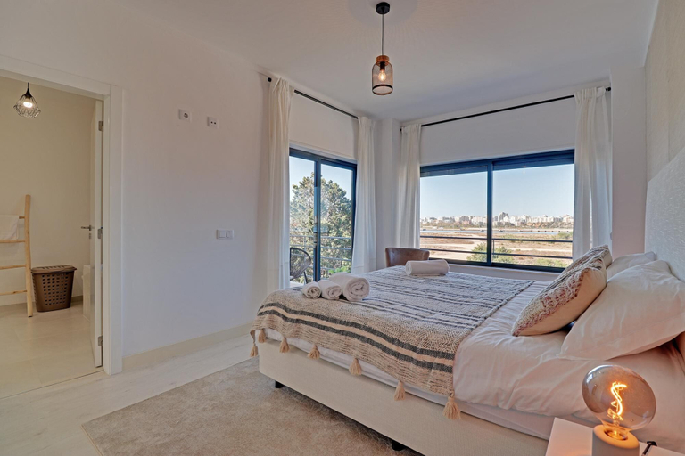 Others 4, Casa Ferraguido by Portucasa, Lagoa