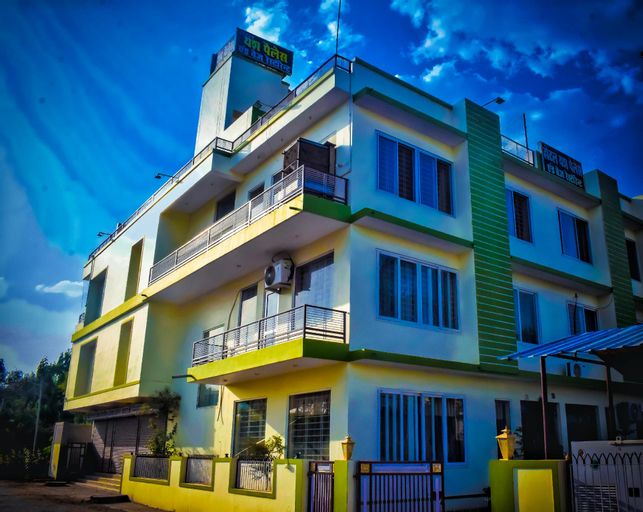 HOTEL YASH PALACE MAIHAR, Satna