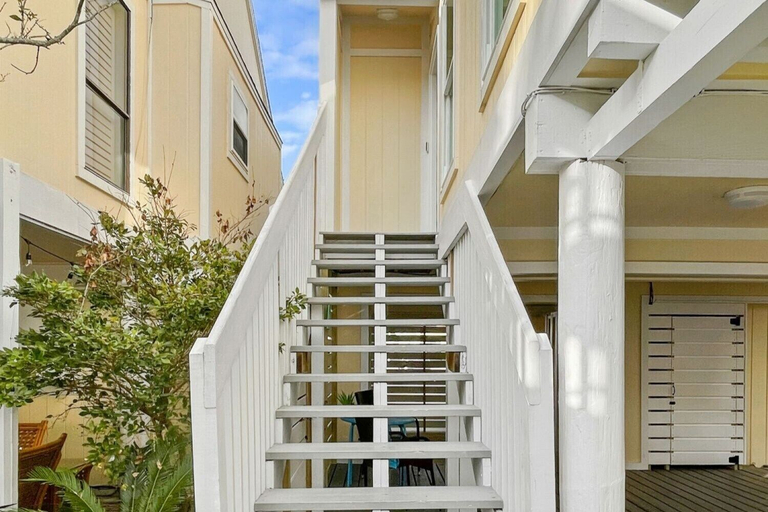 Exterior & Views 2, Happy Beach Villa 3 Bedroom Condo by RedAwning, Okaloosa