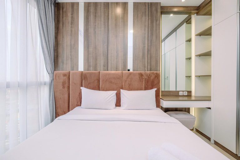 Room 4, Stunning And Cozy 1Br Apartment At Ciputra World 2, West Jakarta