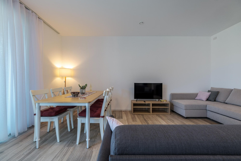Others 5, Arslan Family Apartment, Brescia