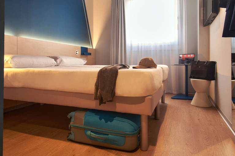 Bedroom 3, ibis budget Vitoria Gasteiz, Álava