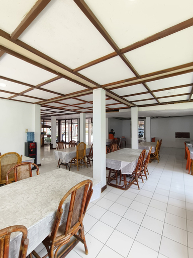 Public Area 2, Pandu Lakeside Hotel Tuktuk, Samosir