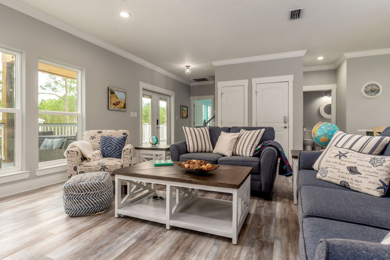 Living area 2, Blue Haven - 1414 Oleander 4 Bedroom Home by RedAwning, Mobile