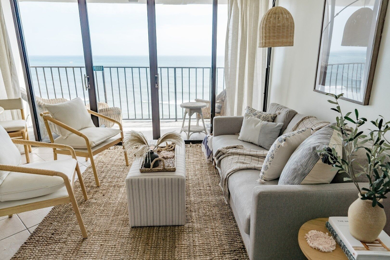 Primary image, 0912 White Linen Room by Atlantic Towers, New Hanover