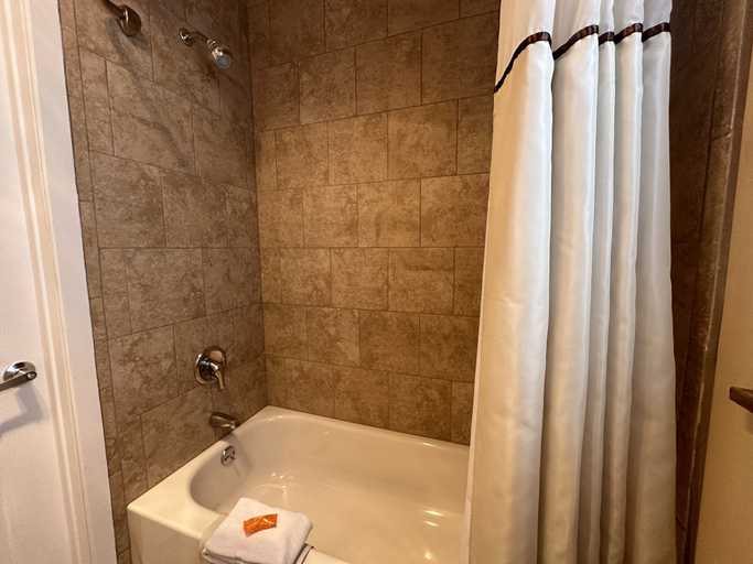 Bathroom 4, Matterhorn Inn Ouray, Ouray
