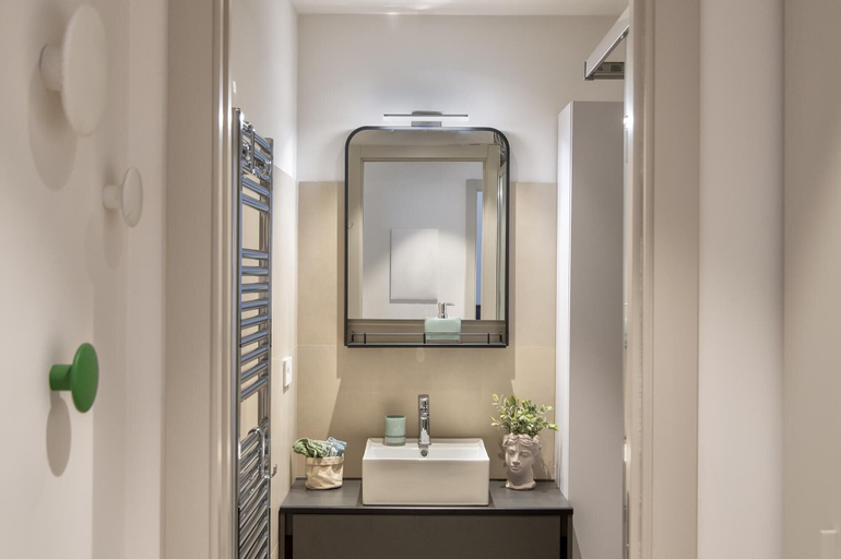 Others 4, Sardinia Re - Indigo Suites, Sassari