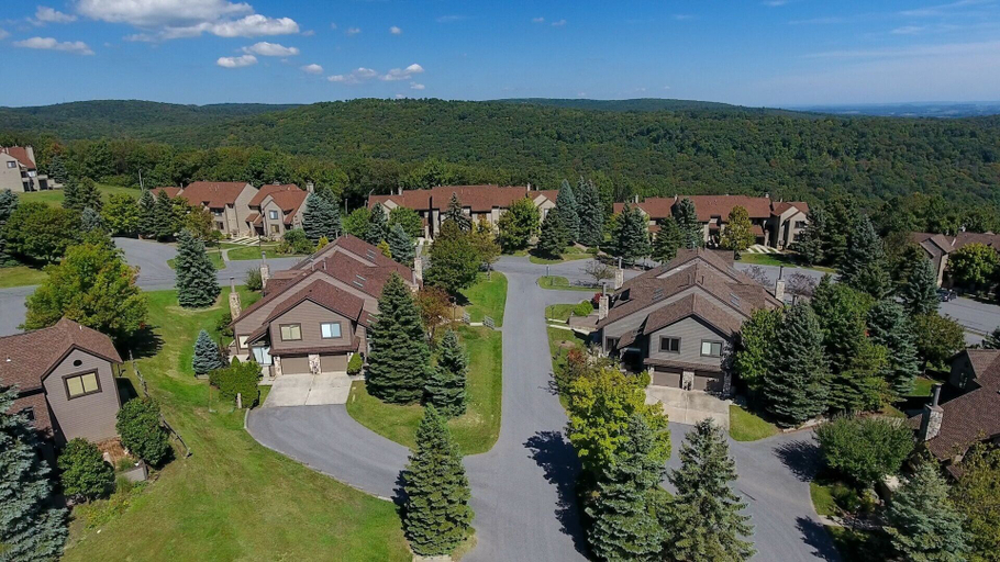 Exterior & Views, Seven Springs 3 Bedrooms Premium Condo by RedAwning, Somerset