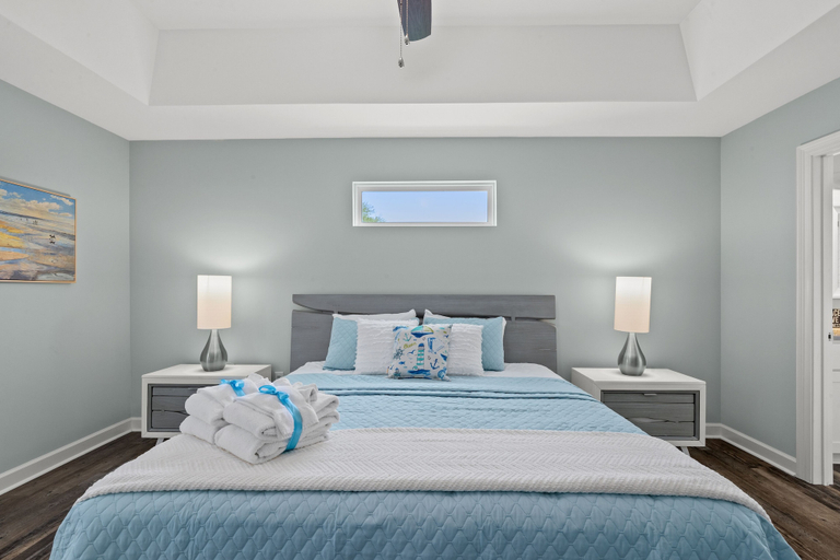 Bedroom 2, Coral Cabana - 3BD 2BA Home Close to Beach w/ Optional Golf Cart!, Bay